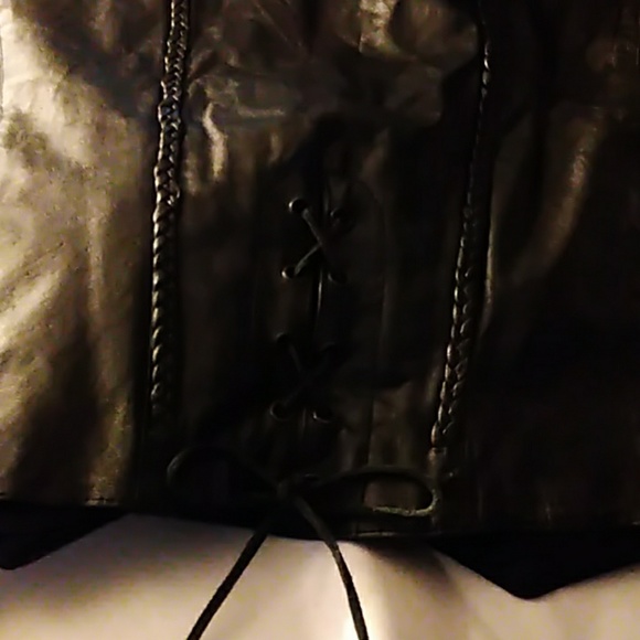 🎆SALE😘 Biker babes leather extra large vest - Picture 4 of 4